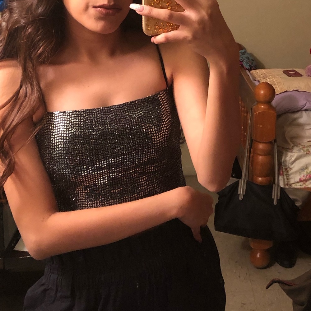 Cropped tube top